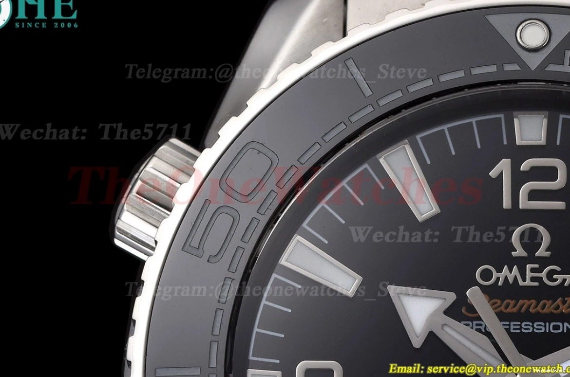 GDF Black 43mm 600m SS Seamaster SS Stk MY8215 0306